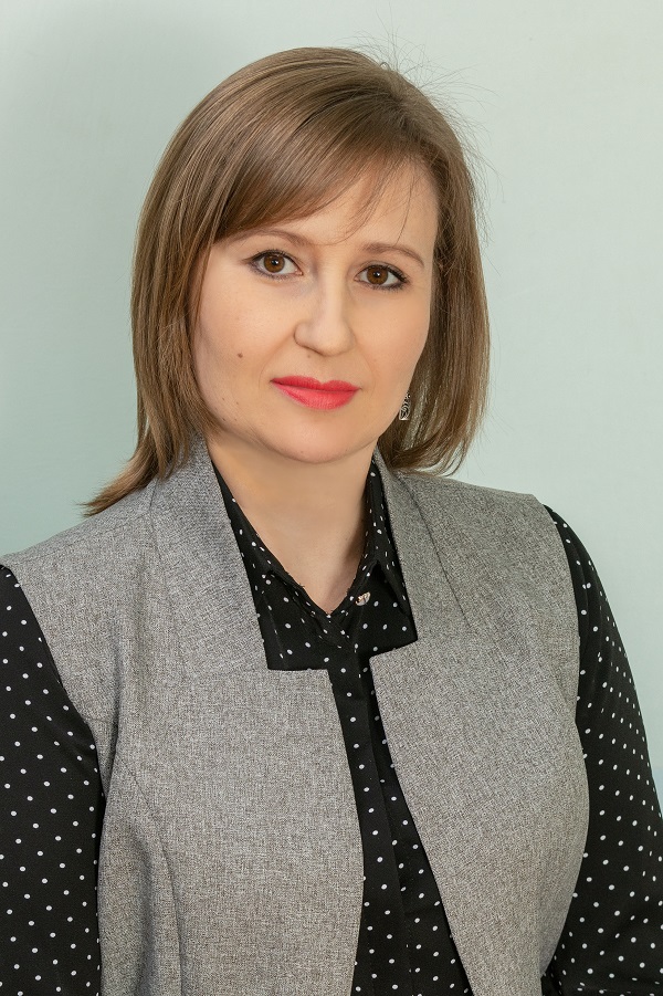 Титова Людмила Сергеевна.
