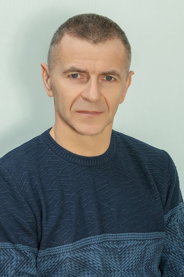 Углицкий Геннадий Геннадиевич.
